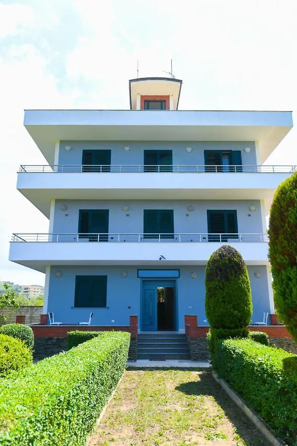 Aldesa Apartments Golem